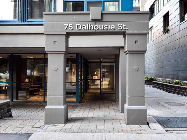 805 - 75 Dalhousie St, Condo with 2 bedrooms, 1 bathrooms and 1 parking in Toronto ON | Image 9