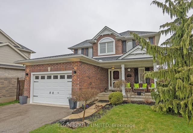 21 Fenwick Crt, House detached with 3 bedrooms, 2 bathrooms and 5 parking in St. Thomas ON | Image 12