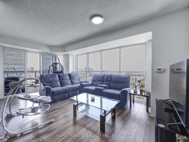 1505 - 30 Meadowglen Pl, Condo with 2 bedrooms, 2 bathrooms and 1 parking in Toronto ON | Image 14