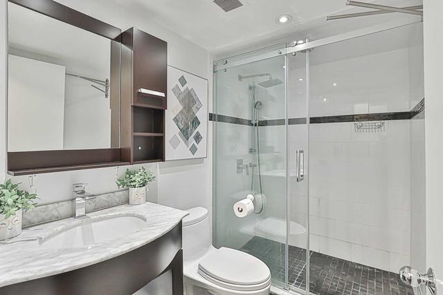 1413 - 1055 Bay St, Condo with 1 bedrooms, 1 bathrooms and 1 parking in Toronto ON | Image 10