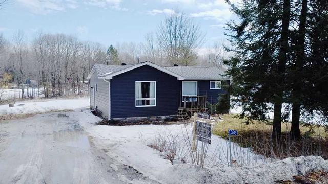 1339 Walkers Point Rd, House detached with 3 bedrooms, 1 bathrooms and 6 parking in Muskoka Lakes ON | Image 1