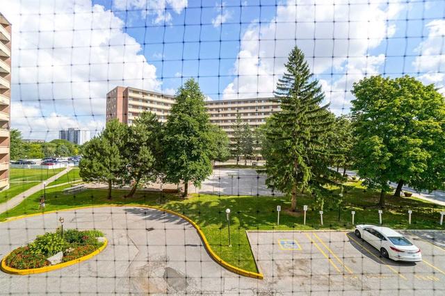 308 - 3555 Derry Rd E, Condo with 2 bedrooms, 1 bathrooms and 1 parking in Mississauga ON | Image 11