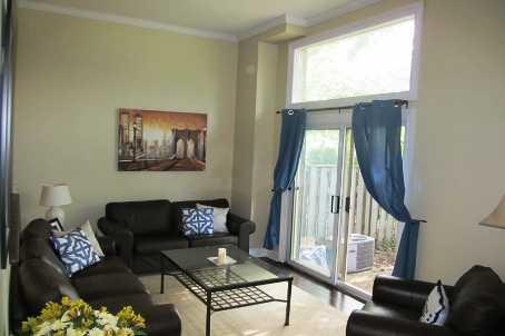 8 - 7430 Copenhagen Rd, Townhouse with 3 bedrooms, 2 bathrooms and 3 parking in Mississauga ON | Image 4