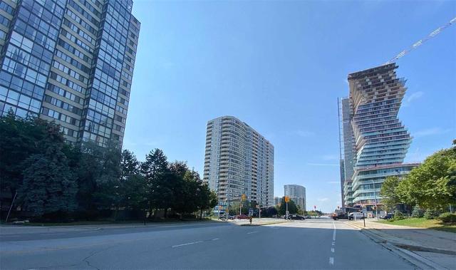 2409 - 400 Webb Dr, Condo with 2 bedrooms, 2 bathrooms and 2 parking in Mississauga ON | Image 32