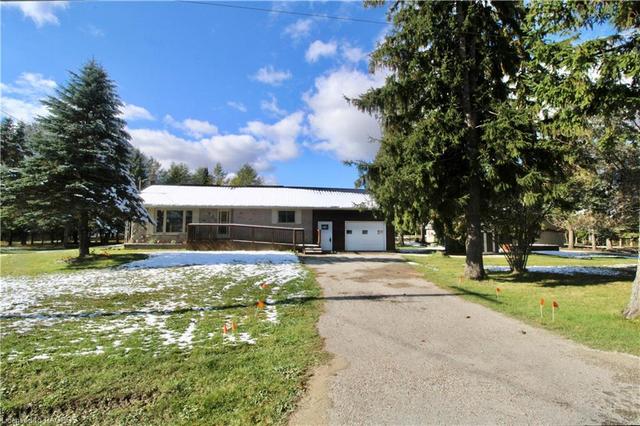 315338 Highway 6, House detached with 1 bedrooms, 1 bathrooms and 11 parking in Chatsworth ON | Image 23