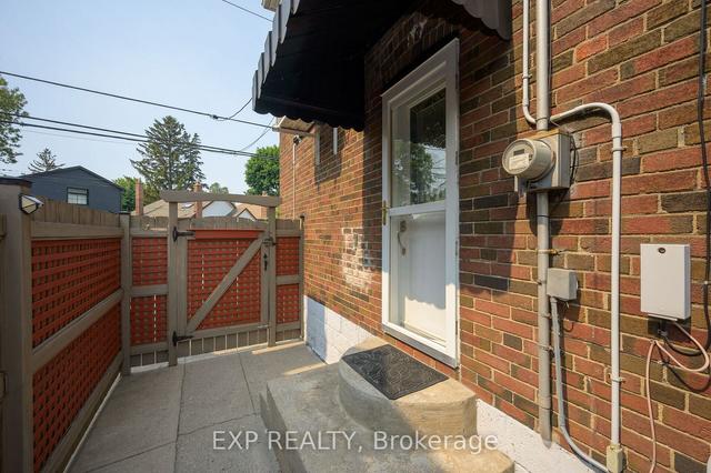 497 Donlands Ave, House detached with 3 bedrooms, 2 bathrooms and 3 parking in Toronto ON | Image 20