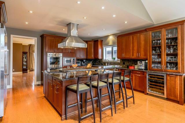 30 Addison Dr, House detached with 3 bedrooms, 6 bathrooms and 4 parking in St. Catharines ON | Image 5