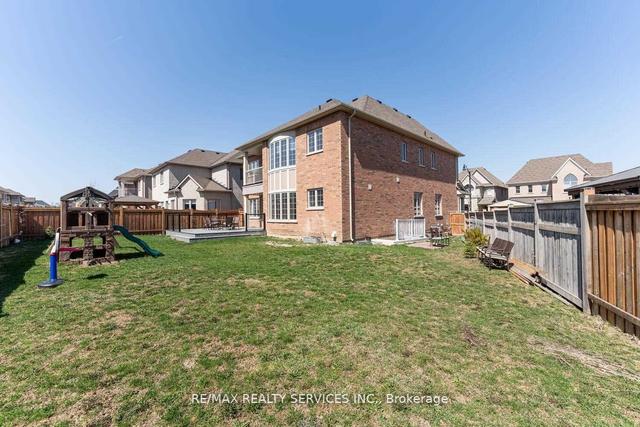 22 Templar St, House detached with 5 bedrooms, 5 bathrooms and 6 parking in Brampton ON | Image 30