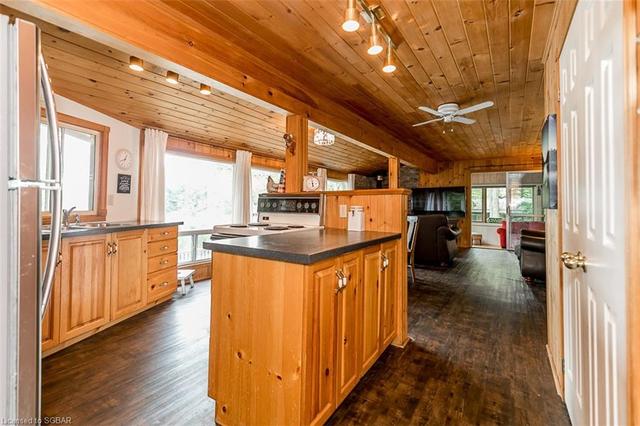 1283 West Lionshead Road, House detached with 3 bedrooms, 1 bathrooms and null parking in Gravenhurst ON | Image 9