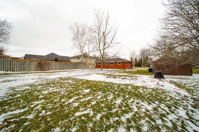 51 Christian St, House detached with 3 bedrooms, 2 bathrooms and 4 parking in Wilmot ON | Image 7