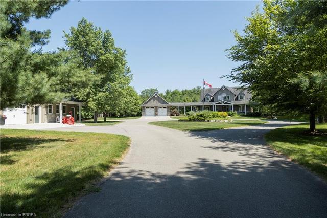 231 Jerseyville Road, House detached with 6 bedrooms, 3 bathrooms and 45 parking in Brant ON | Image 11