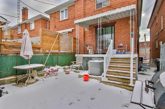 14 Lambert Ave, House semidetached with 3 bedrooms, 2 bathrooms and 1 parking in Toronto ON | Image 30