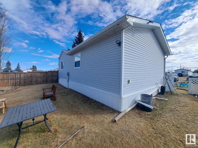 4916 50 St, House detached with 4 bedrooms, 1 bathrooms and null parking in Westlock County AB | Image 42