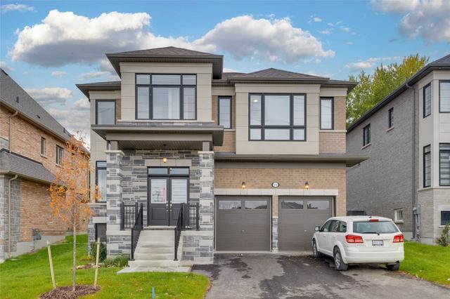 99 Bethpage Cres, House detached with 4 bedrooms, 4 bathrooms and 4 parking in Newmarket ON | Card Image