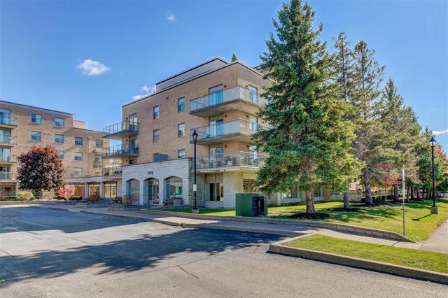 201 - 2502 Rutherford Rd, Condo with 2 bedrooms, 2 bathrooms and 1 parking in Vaughan ON | Image 1