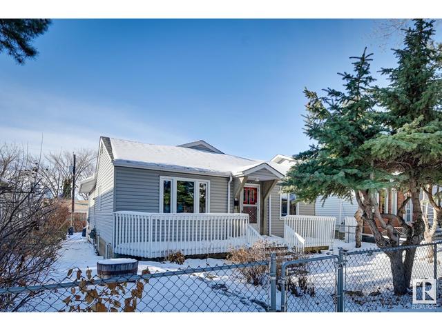 10430 82 St Nw, House detached with 4 bedrooms, 2 bathrooms and null parking in Edmonton AB | Card Image
