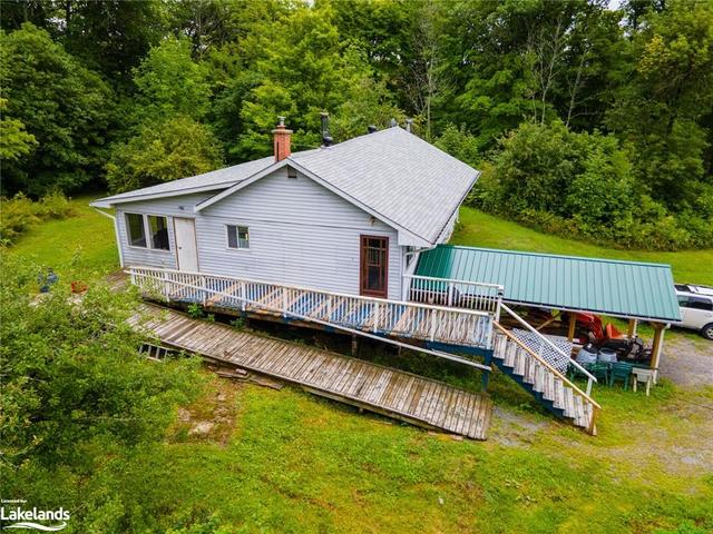 1279 Walkers Point Road, House detached with 3 bedrooms, 1 bathrooms and 5 parking in Muskoka Lakes ON | Image 6