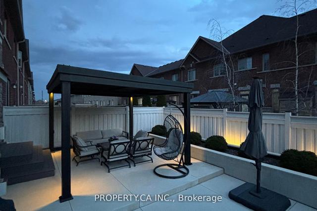 55 Sibella Way, House attached with 3 bedrooms, 4 bathrooms and 3 parking in Vaughan ON | Image 32