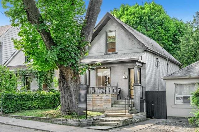58 Myrtle Ave, House detached with 2 bedrooms, 2 bathrooms and 2 parking in Toronto ON | Image 1