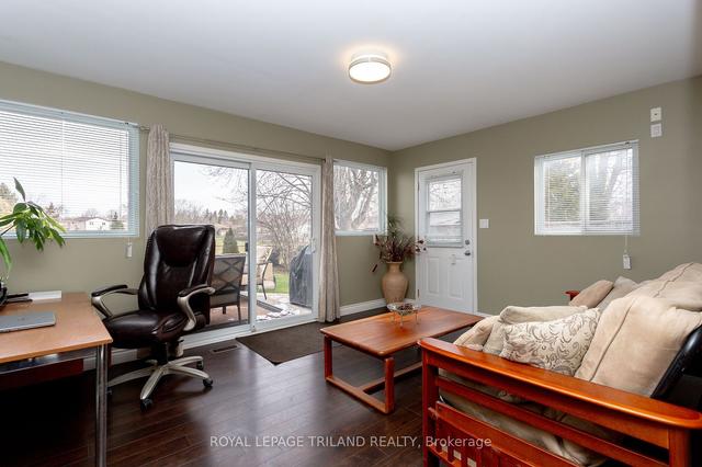 488 Alston Rd, House semidetached with 3 bedrooms, 2 bathrooms and 3 parking in London ON | Image 7