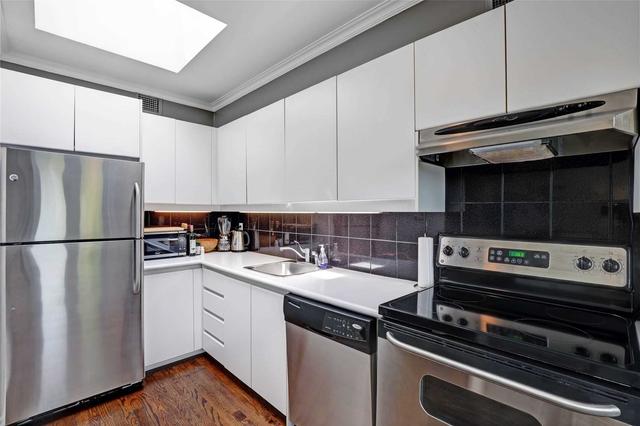 301 - 60 Kippendavie Ave, Condo with 1 bedrooms, 1 bathrooms and 1 parking in Toronto ON | Image 9