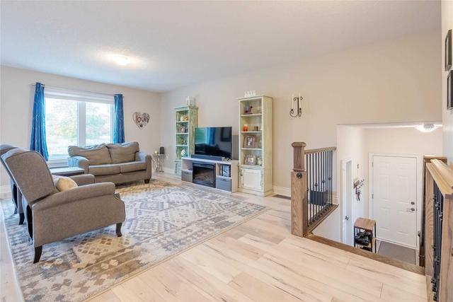 1958 Warminster Sdrd, House detached with 3 bedrooms, 2 bathrooms and 7 parking in Oro Medonte ON | Image 12