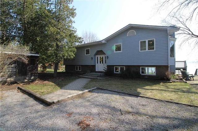62 Betty's Bay Rd, House detached with 2 bedrooms, 2 bathrooms and 5 parking in Kawartha Lakes ON | Image 34