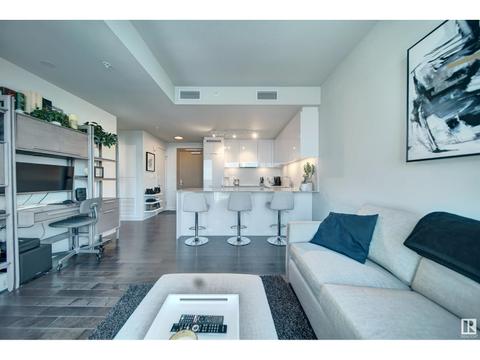 3713 - 10360 102 St Nw, Condo with 1 bedrooms, 1 bathrooms and null parking in Edmonton AB | Card Image