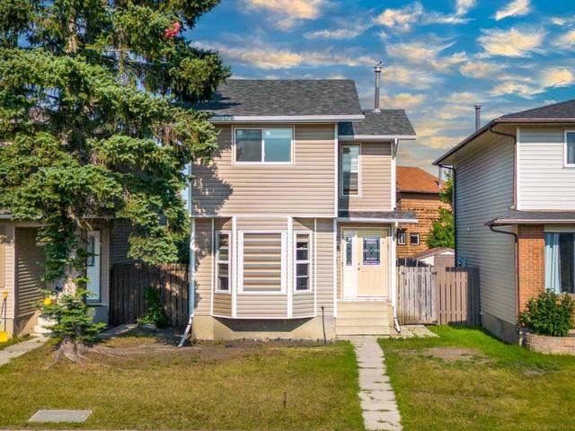 62 Templeby Way Ne, House detached with 3 bedrooms, 1 bathrooms and 3 parking in Calgary AB | Image 2