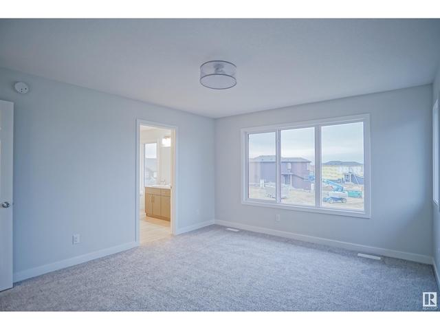 8126 222a St Nw, House detached with 3 bedrooms, 2 bathrooms and null parking in Edmonton AB | Image 19