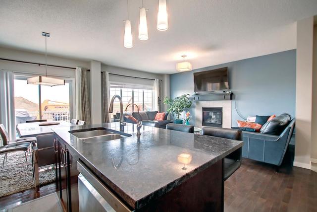 232 Evansborough Way Nw, House detached with 4 bedrooms, 3 bathrooms and 2 parking in Calgary AB | Image 31