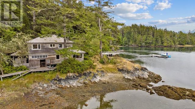 lot 9 Nuchatlitz Island, House detached with 3 bedrooms, 2 bathrooms and null parking in Strathcona A BC | Image 2