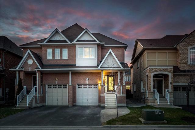 68 Old Orchard Cres, House semidetached with 3 bedrooms, 3 bathrooms and 4 parking in Richmond Hill ON | Image 1