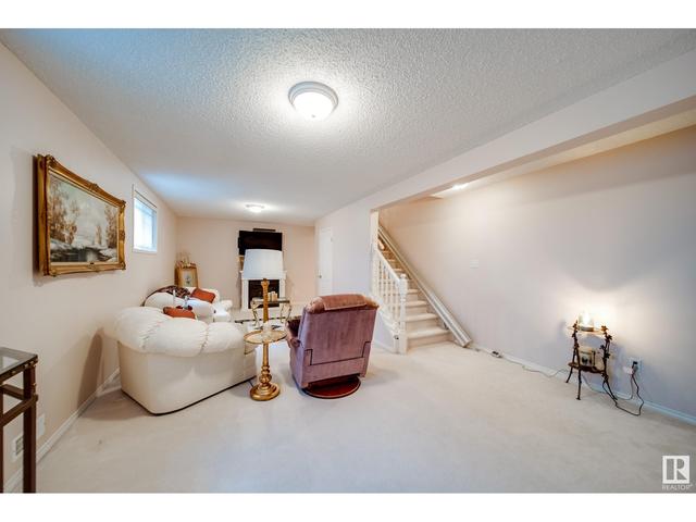 11 - 9731 174 St Nw, House semidetached with 3 bedrooms, 2 bathrooms and 4 parking in Edmonton AB | Image 23
