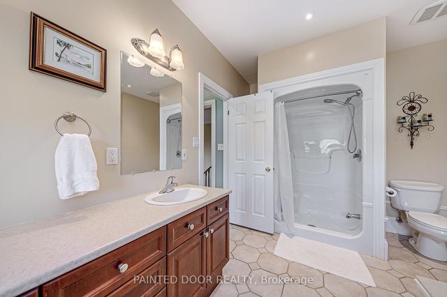 109 Huronia Rd, House detached with 5 bedrooms, 4 bathrooms and 11 parking in Barrie ON | Image 13