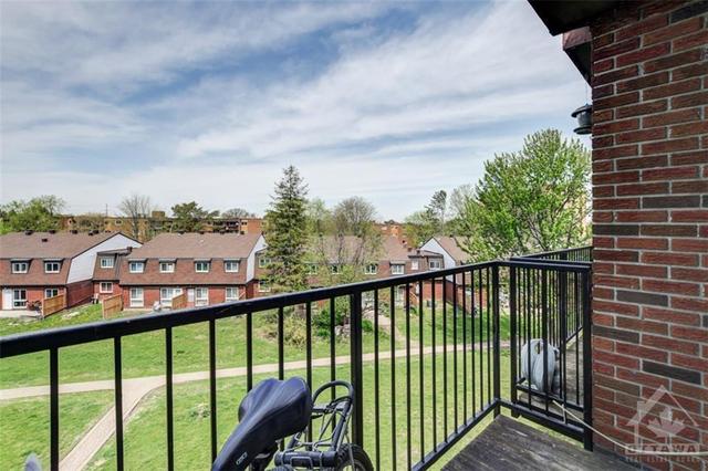 402a - 2041 Arrowsmith Drive, Condo with 2 bedrooms, 1 bathrooms and 1 parking in Ottawa ON | Image 25