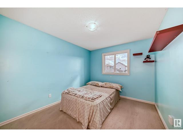 2333 28a Av Nw Nw, House detached with 4 bedrooms, 2 bathrooms and null parking in Edmonton AB | Image 22