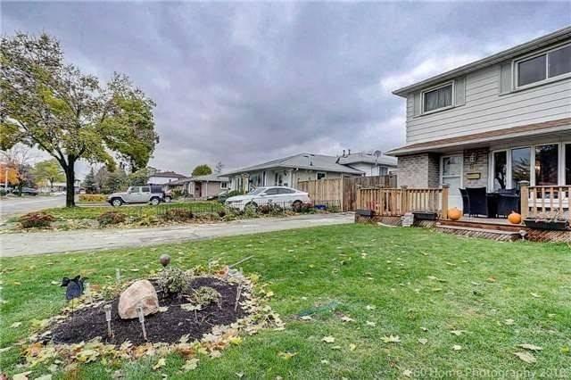 80 Juniper Cres, House semidetached with 4 bedrooms, 3 bathrooms and 4 parking in Brampton ON | Image 2