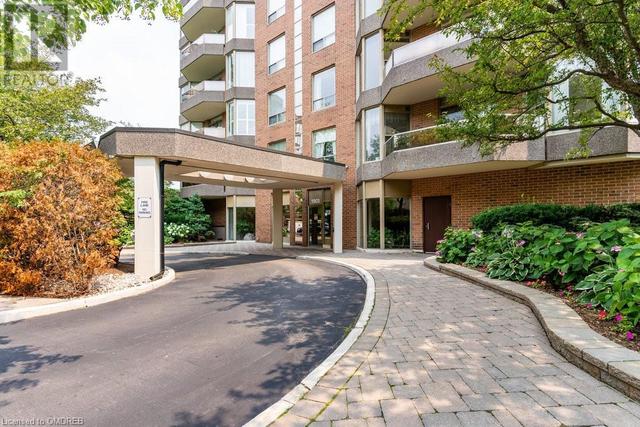 1903 Pilgrims Way Unit# 803, Condo with 2 bedrooms, 2 bathrooms and 1 parking in Oakville ON | Image 19