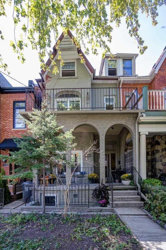 430 Euclid Ave, House semidetached with 6 bedrooms, 3 bathrooms and 2 parking in Toronto ON | Image 4