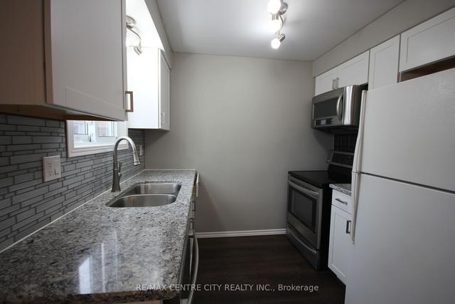 74 - 40 Tiffany Dr, Townhouse with 3 bedrooms, 2 bathrooms and 2 parking in London ON | Image 8