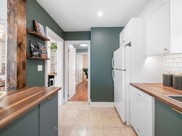 505 Caledonia Rd, House detached with 2 bedrooms, 2 bathrooms and 4 parking in Toronto ON | Image 8
