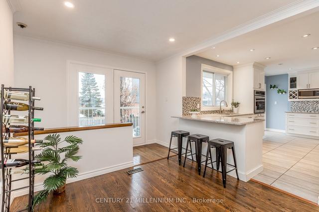 12 Boxbury Rd, House detached with 3 bedrooms, 3 bathrooms and 6 parking in Toronto ON | Image 39