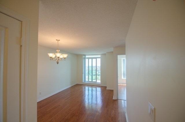 1504 - 4879 Kimbermount Ave, Condo with 2 bedrooms, 2 bathrooms and 1 parking in Mississauga ON | Image 6