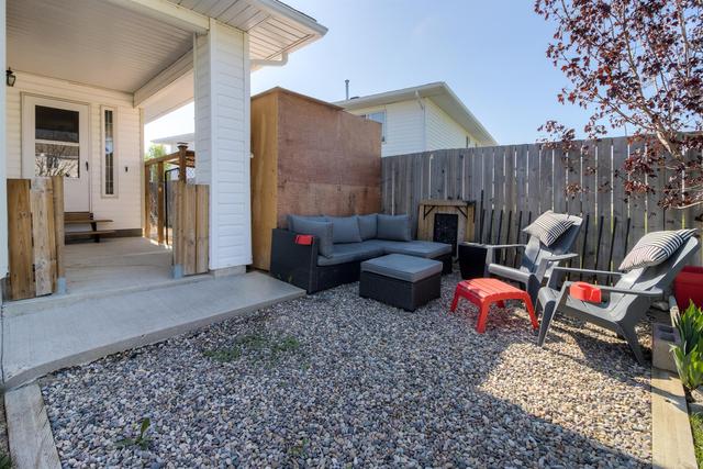 69 Mt Rundle Way W, House detached with 4 bedrooms, 3 bathrooms and 4 parking in Lethbridge AB | Image 48