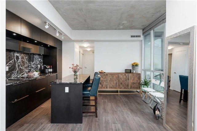3709 - 88 Blue Jays Way, Condo with 2 bedrooms, 2 bathrooms and 1 parking in Toronto ON | Image 5