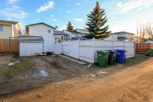 18 Eakins Crescent, House detached with 5 bedrooms, 3 bathrooms and 2 parking in Red Deer AB | Image 46
