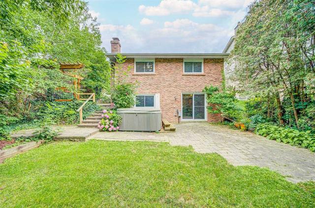 2295 Devon Rd, House detached with 3 bedrooms, 2 bathrooms and 3 parking in Oakville ON | Image 5