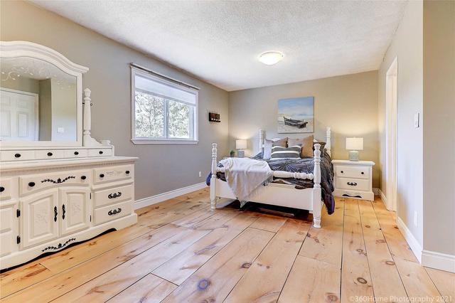 27 Blumenweg, House detached with 4 bedrooms, 3 bathrooms and 8 parking in Scugog ON | Image 8