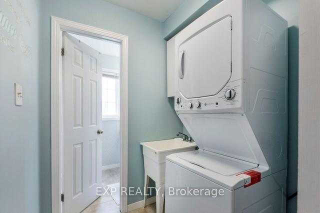 219 Baker St E, House attached with 3 bedrooms, 2 bathrooms and 2 parking in Waterloo ON | Image 6